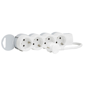 Slika Produžni kabl sa 3 utičnice + 2×USB + osigurač 1.5 m beli Legrand 694810